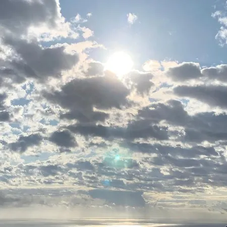 Leve Du Soleil Sur La 別荘 Taglio-Isolaccio