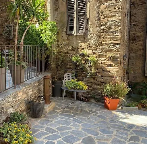 Holiday home Leve Du Soleil Sur La *