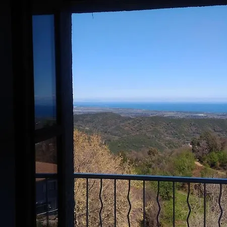 Leve Du Soleil Sur La Taglio-Isolaccio