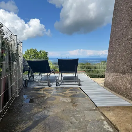 Vakantiehuis Leve Du Soleil Sur La *