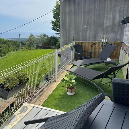 Holiday home Leve Du Soleil Sur La